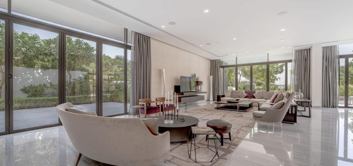 Villa en venta en Mohammed Bin Rashid City, Dubai, EAU 5 dormitorios, 727 m2 No. 3880 - foto 2