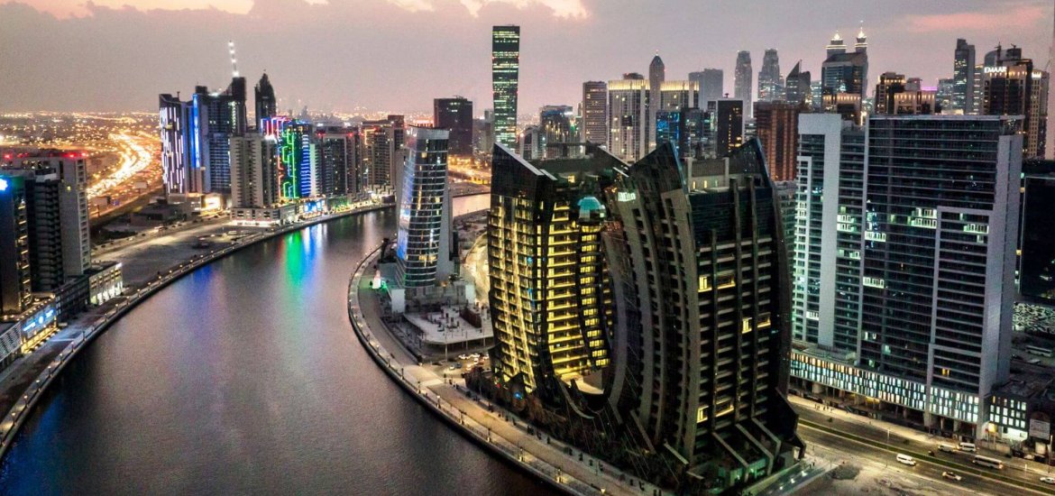 Ático en venta en Business Bay, Dubai, EAU 5 dormitorios, 762 m2 No. 5180 - foto 8