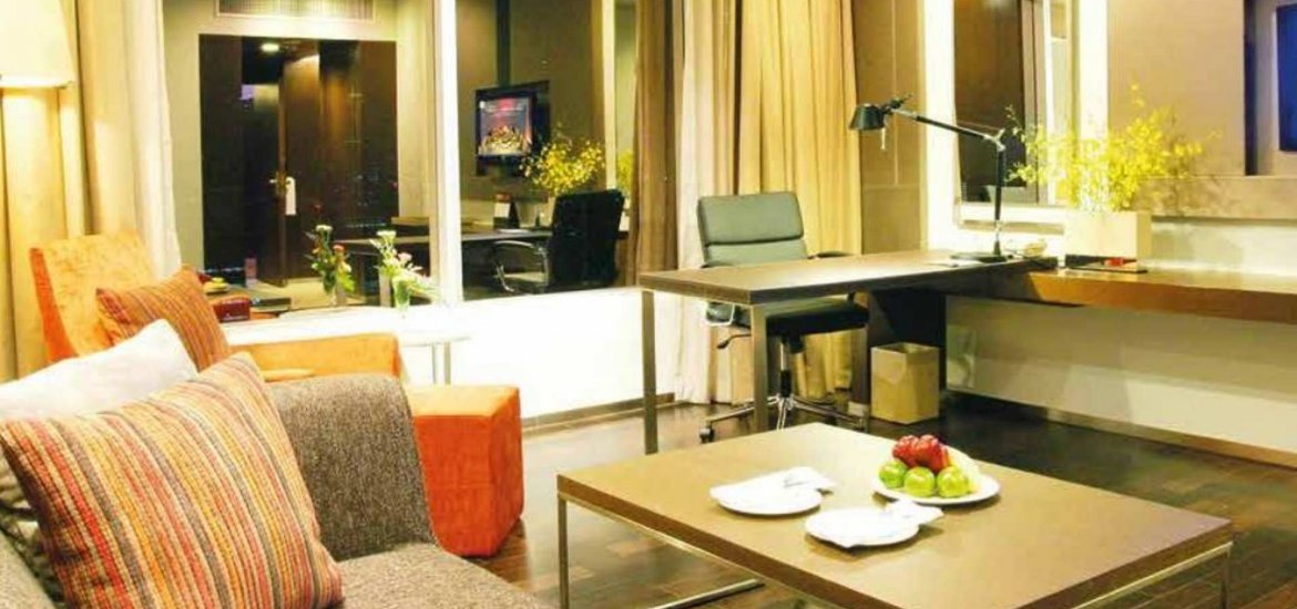 Apartment for sale in Jumeirah Village Circle, Dubai, UAE 1 bedroom, 80 sq.m. No. 5016 - photo 2