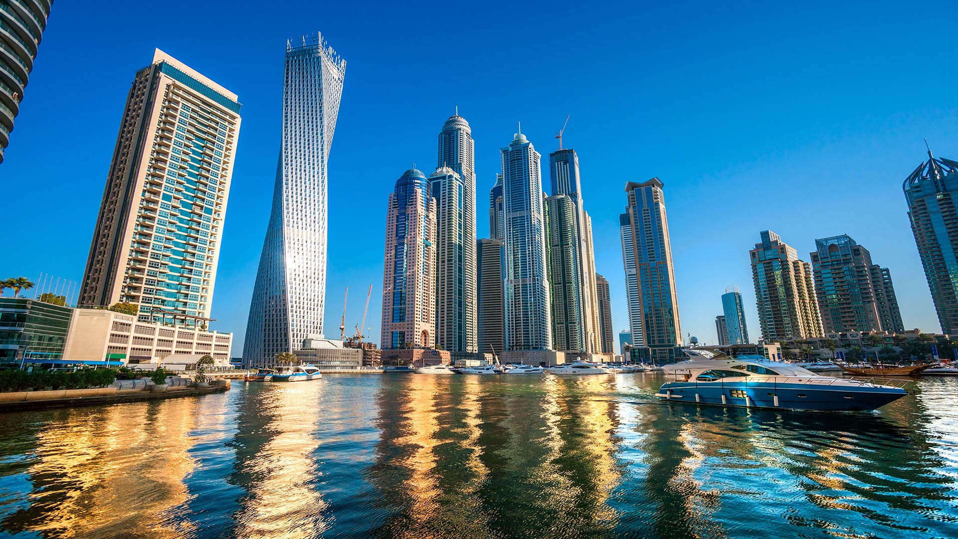 CAVALLI TOWER by Damac Properties in Dubai Marina, Dubai, UAE - 9